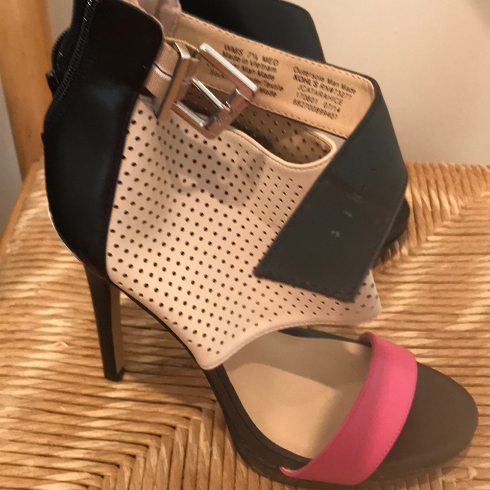 Black and pink platform heels